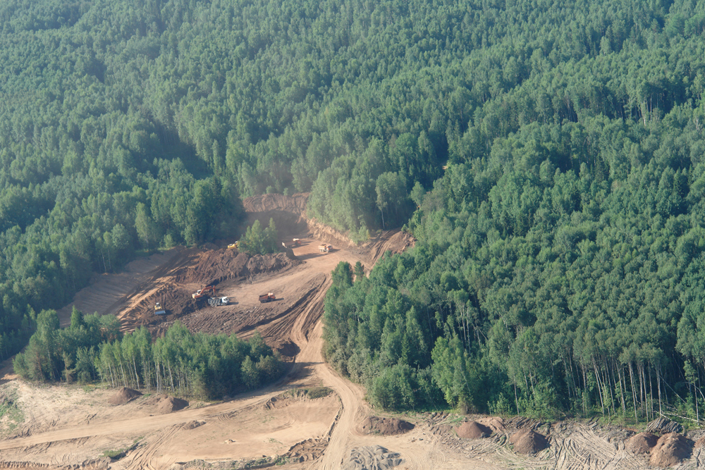 Необходимость срочного строительства этой линии возникла в результате техногенной аварии на калийном руднике компании «Уралкалий».